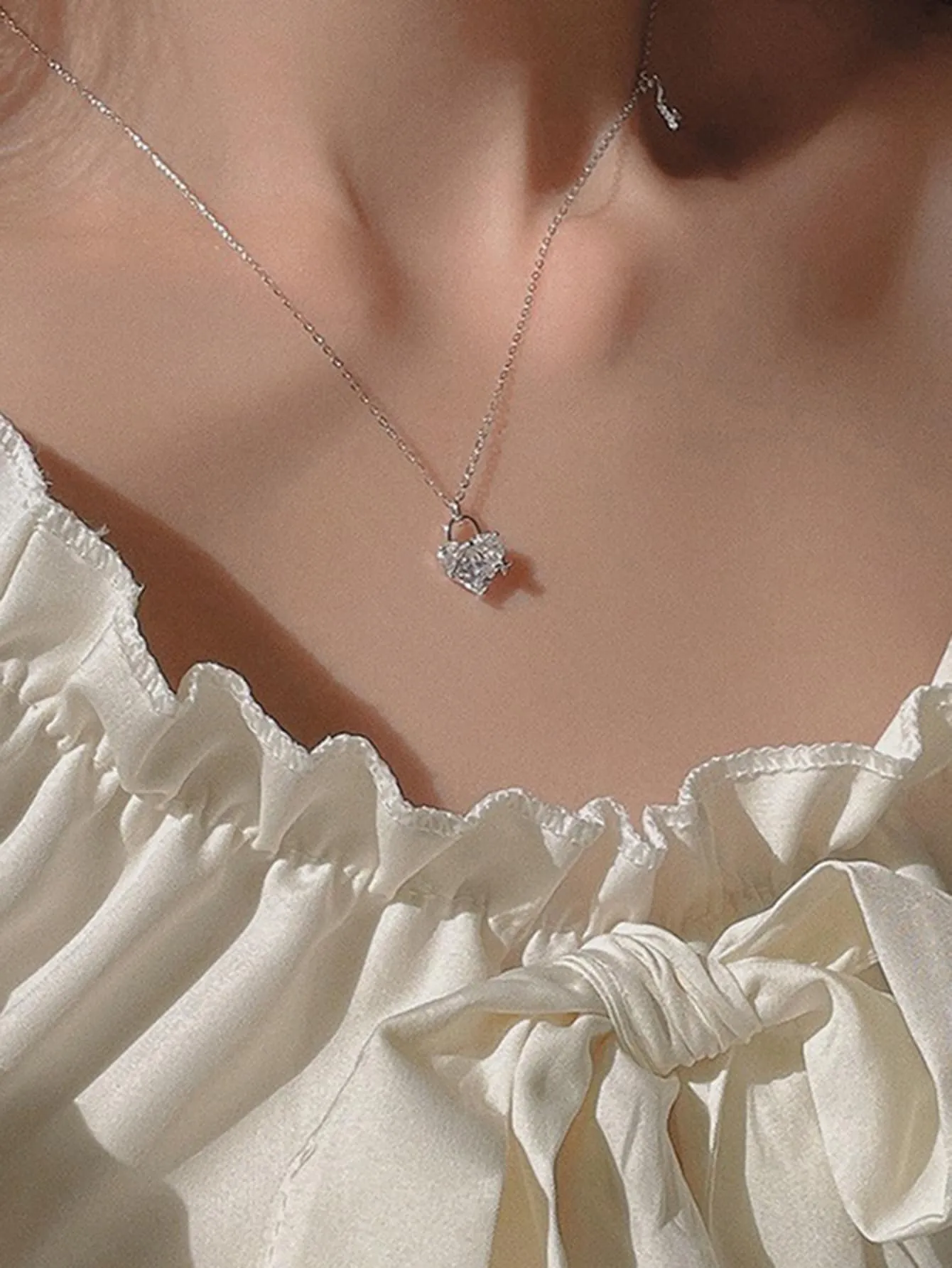 1pc Stainless Steel Cubic Zirconia Key Heart Pendant Necklace For Women For