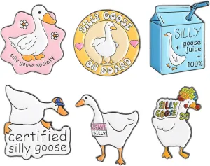 6Pcs Funny Animal Enamel Pins Set Cute Goose Themed Badge Pins for Backpack Bulk Aesthetic Novelty Lapel Pin for Clothes Cartoon Brooches for Hats Bags Jackets Decoration