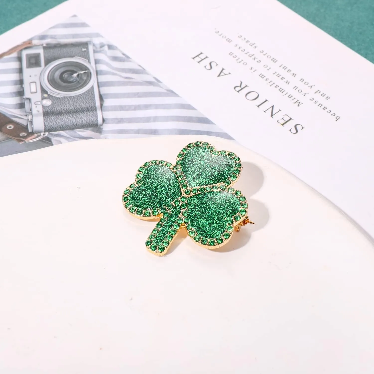 ANGLESJELL St.Patricks Day Brooches for Women Glitter Shamrock Brooch Pins Green Hat Lucky Leaf IRISH Brooches Irish Holiday Costume Accessory Jewelry Gifts