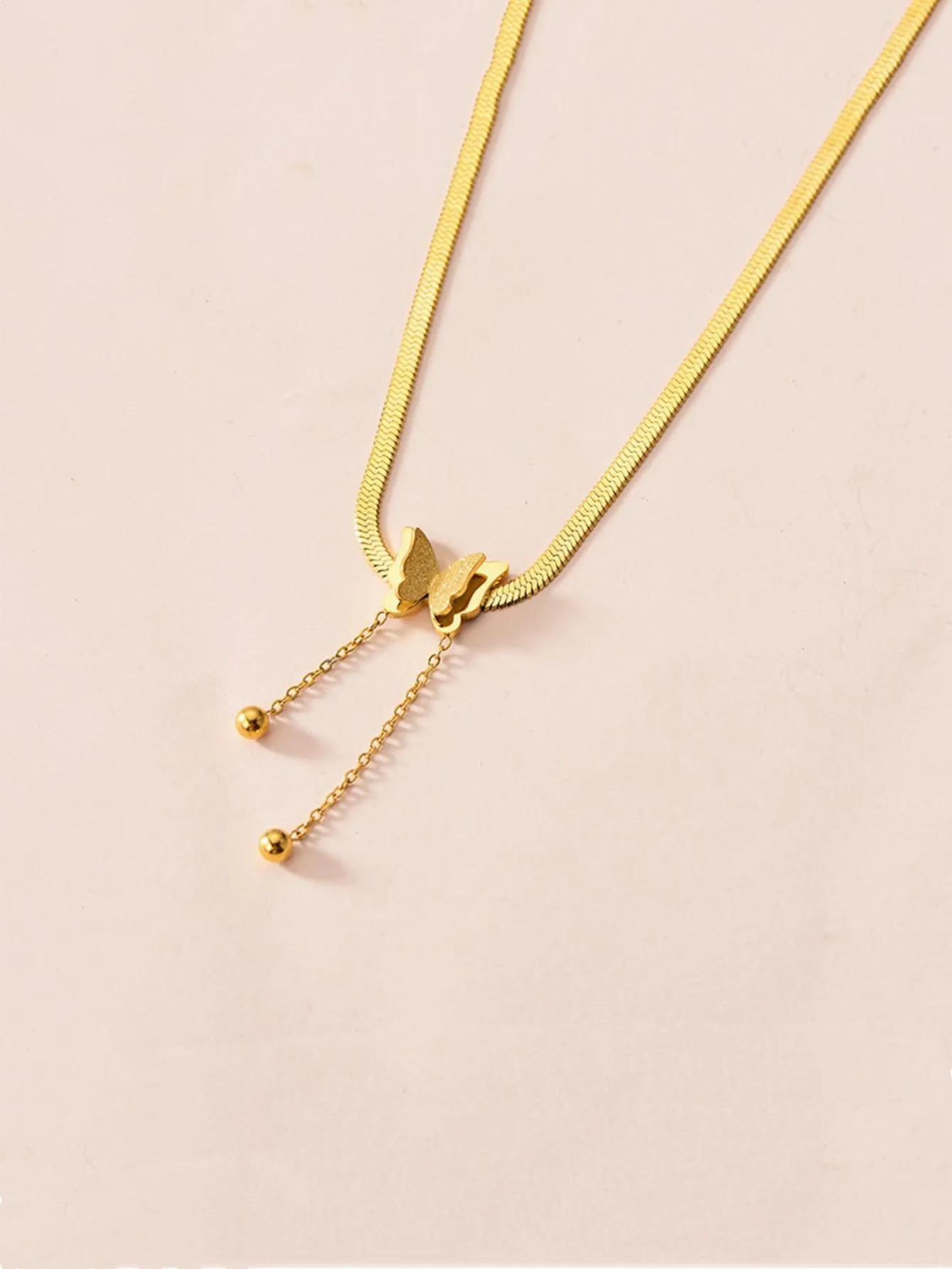 Butterfly Decor chain Necklace Dainty Necklace Novelty Necklace Creative
